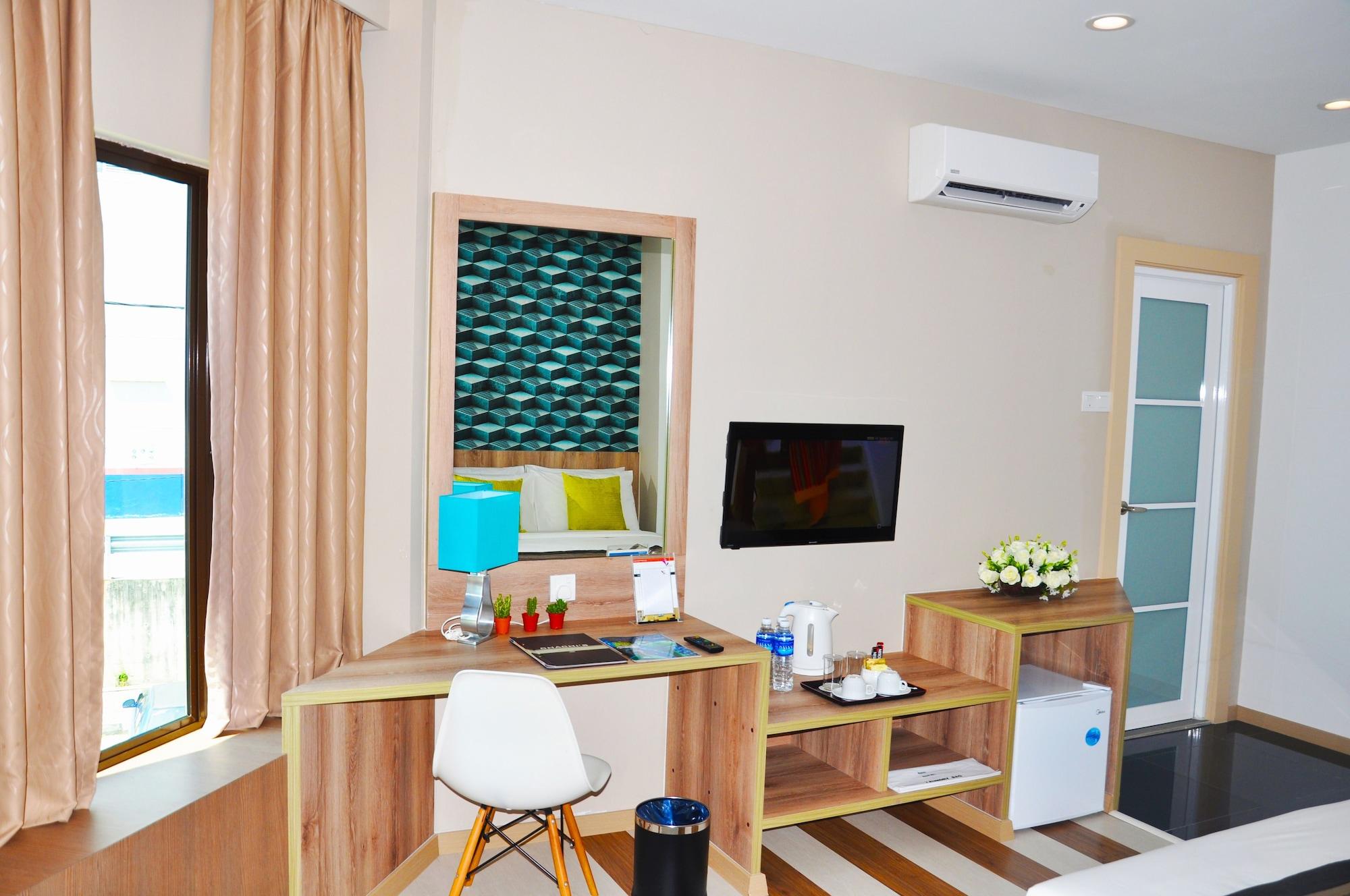Valya Hotel, Ipoh Extérieur photo