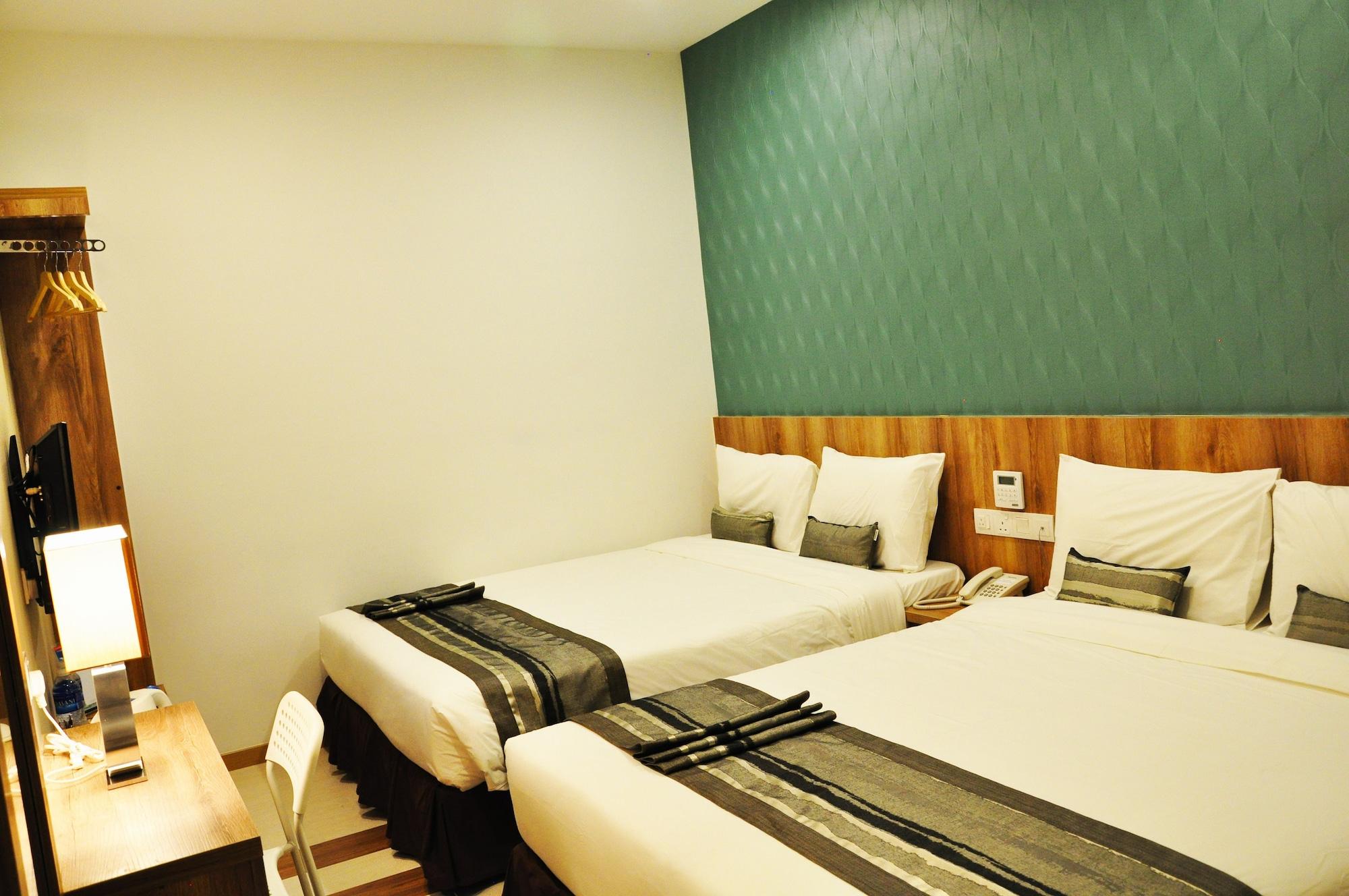 Valya Hotel, Ipoh Extérieur photo