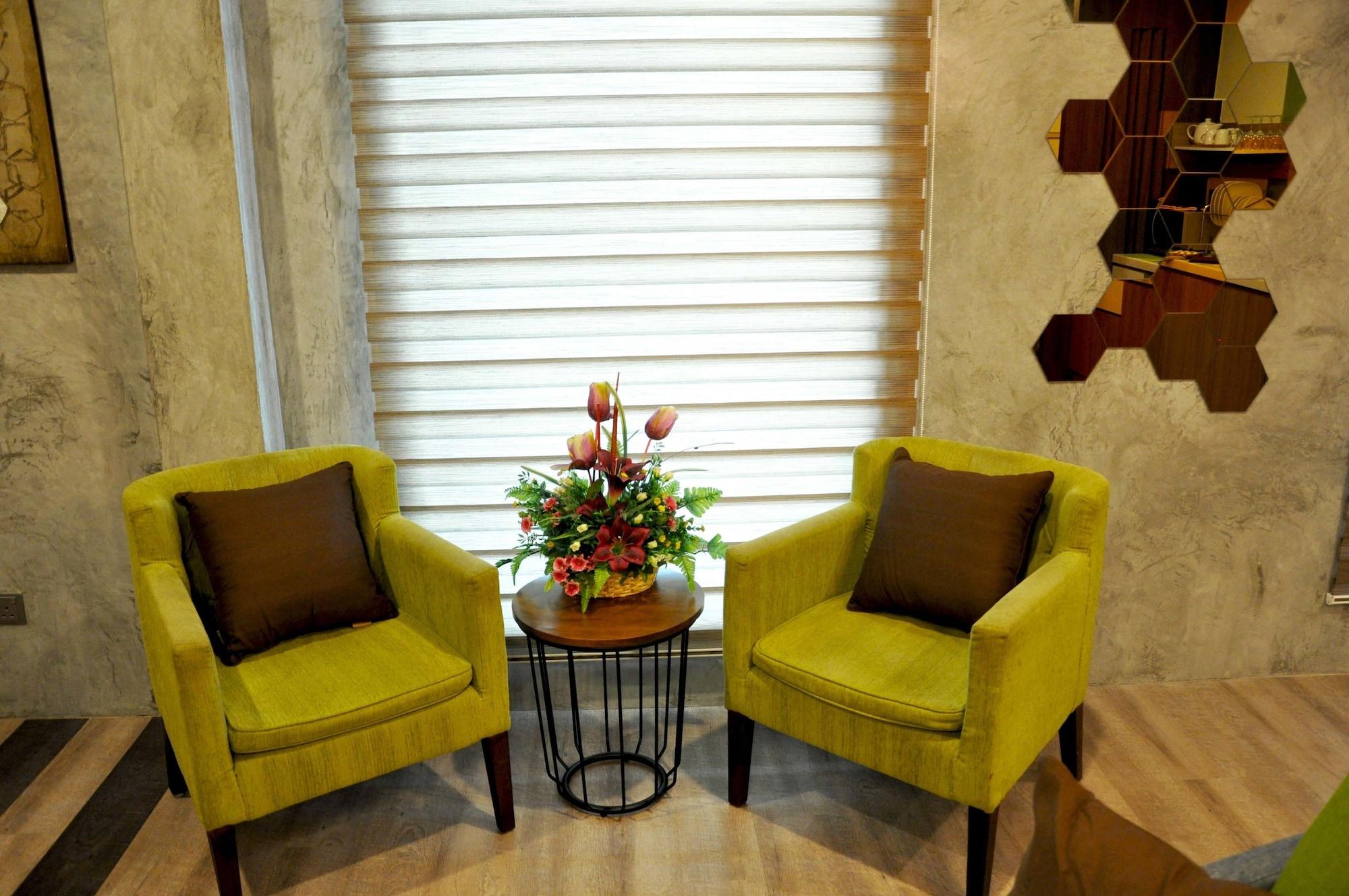 Valya Hotel, Ipoh Extérieur photo