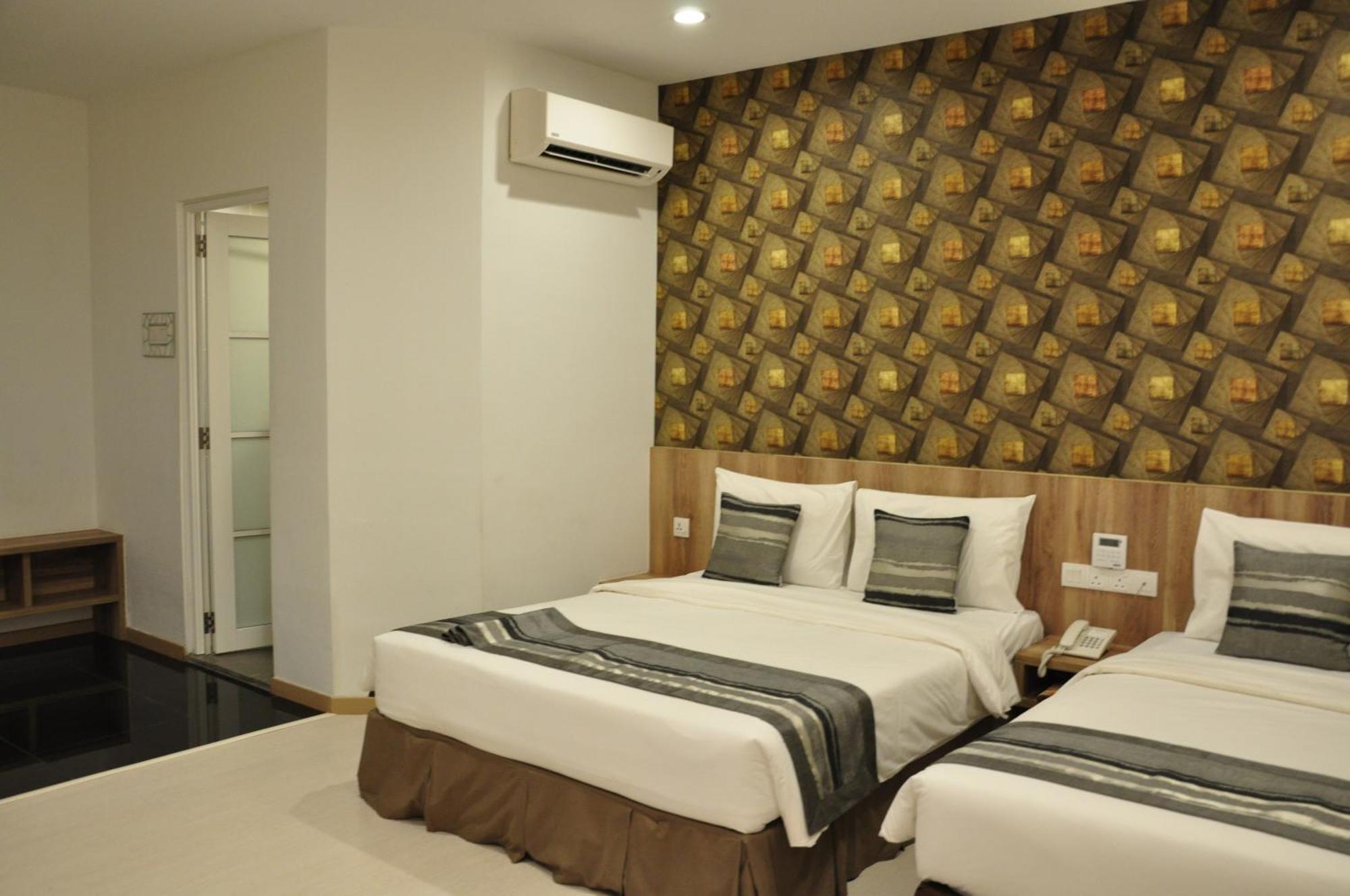 Valya Hotel, Ipoh Extérieur photo
