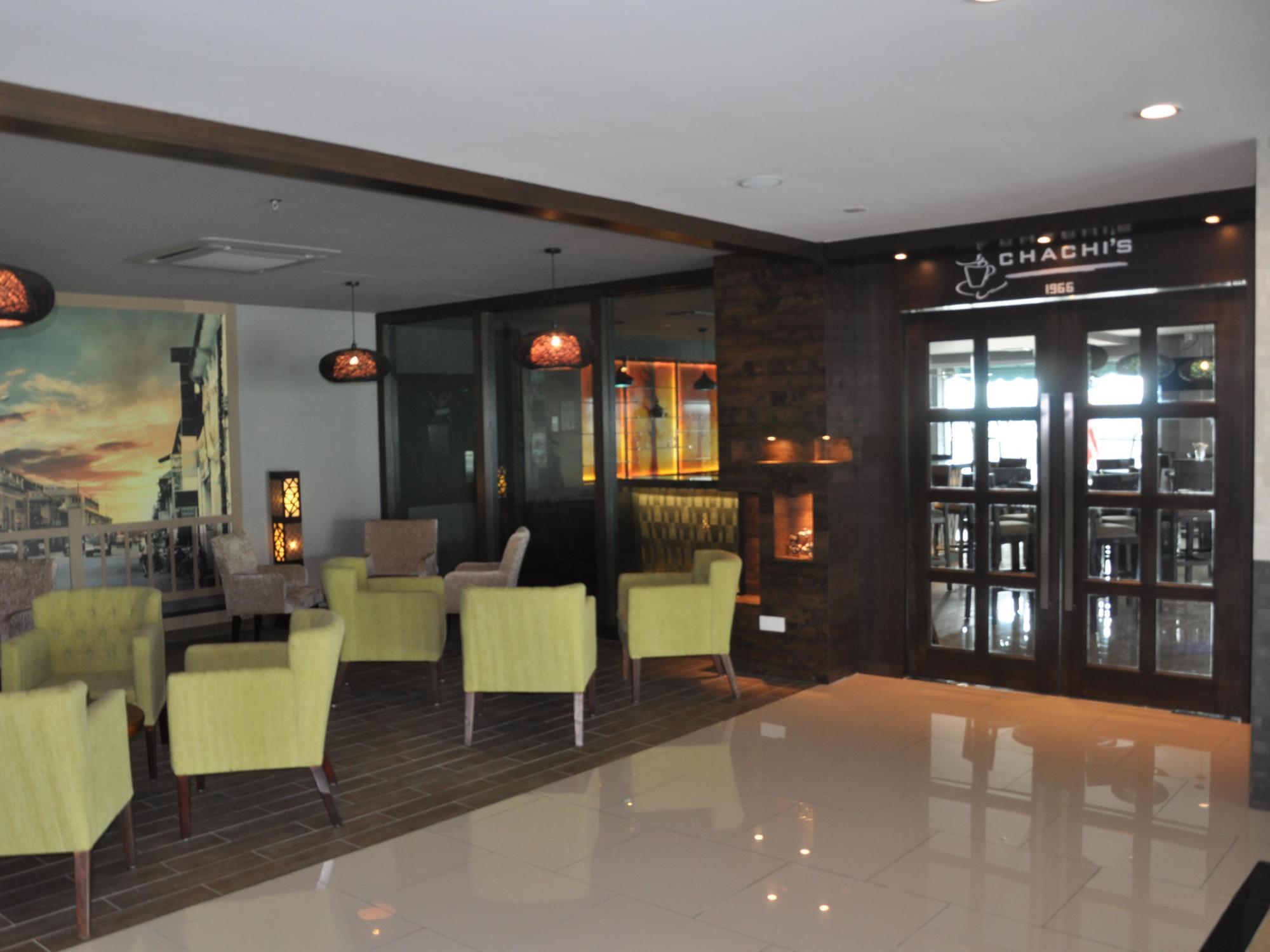 Valya Hotel, Ipoh Extérieur photo