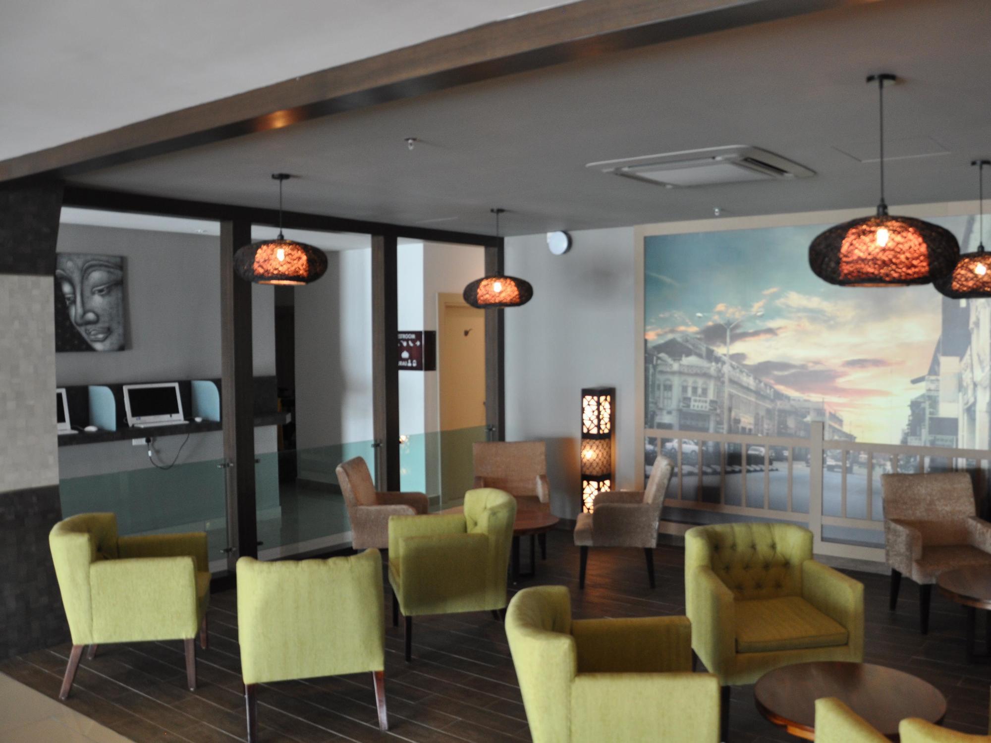 Valya Hotel, Ipoh Extérieur photo