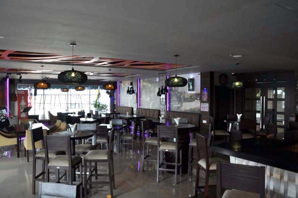 Valya Hotel, Ipoh Extérieur photo